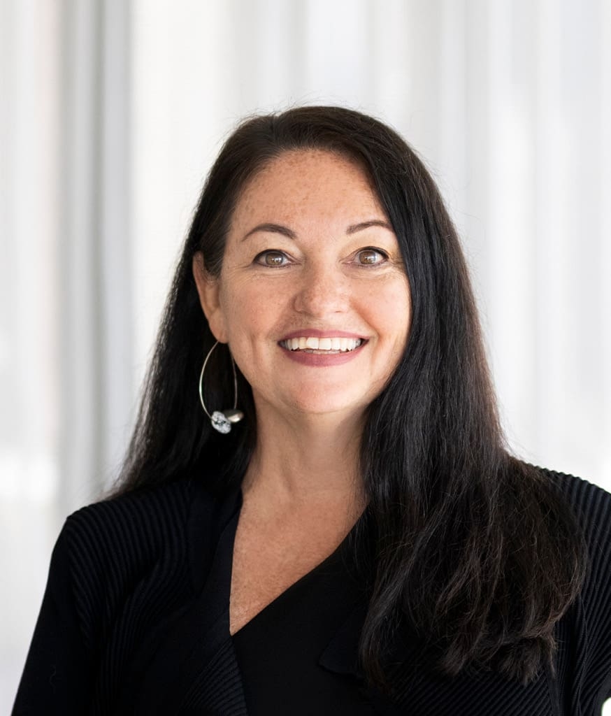 staff photo of Lisa-Maree Carrigan